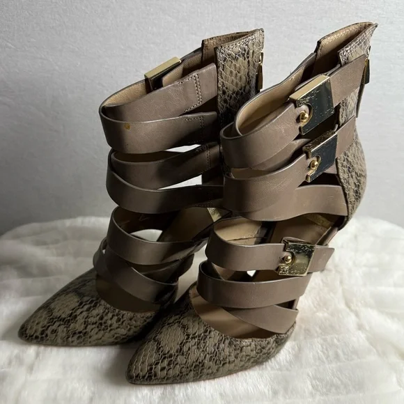 MARCIANO Leather Python Snake Print Booties - Picture 2 of 11